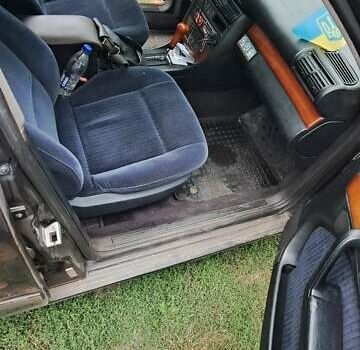 Черный Ауди 100, объемом двигателя 0 л и пробегом 413 тыс. км за 2600 $, фото 4 на Automoto.ua