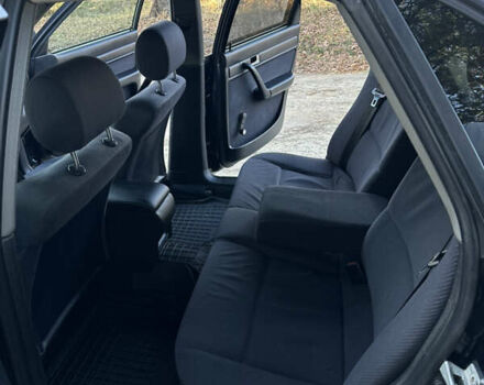 Черный Ауди 100, объемом двигателя 2.5 л и пробегом 575 тыс. км за 3200 $, фото 12 на Automoto.ua