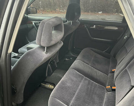 Черный Ауди 100, объемом двигателя 2.5 л и пробегом 338 тыс. км за 4000 $, фото 5 на Automoto.ua