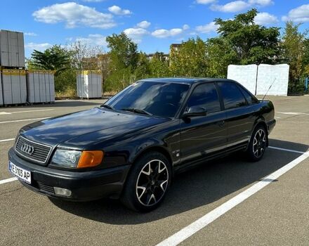 Черный Ауди 100, объемом двигателя 2.6 л и пробегом 420 тыс. км за 4000 $, фото 1 на Automoto.ua