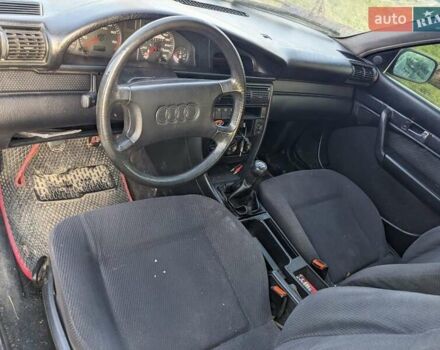 Чорний Ауді 100, об'ємом двигуна 2.3 л та пробігом 300 тис. км за 800 $, фото 4 на Automoto.ua