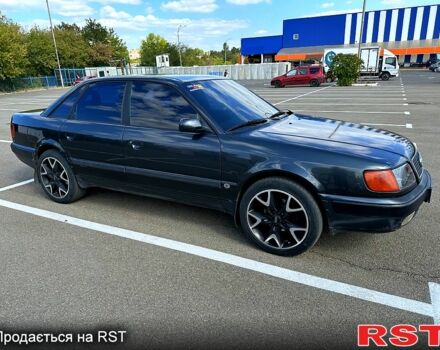 Черный Ауди 100, объемом двигателя 2.6 л и пробегом 420 тыс. км за 4000 $, фото 2 на Automoto.ua