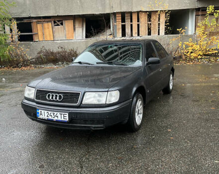 Черный Ауди 100, объемом двигателя 2.5 л и пробегом 338 тыс. км за 4000 $, фото 1 на Automoto.ua