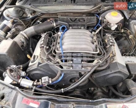 Черный Ауди 100, объемом двигателя 2.8 л и пробегом 378 тыс. км за 3000 $, фото 5 на Automoto.ua