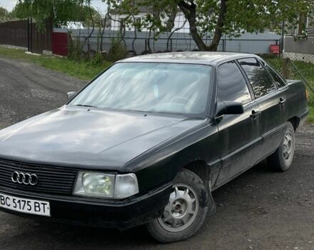Черный Ауди 100, объемом двигателя 1.8 л и пробегом 230 тыс. км за 850 $, фото 1 на Automoto.ua