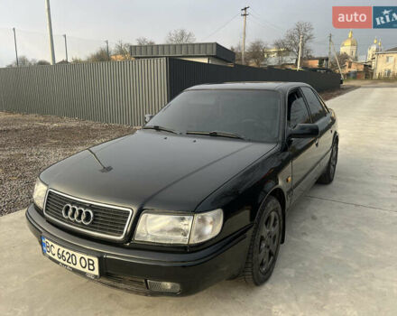 Черный Ауди 100, объемом двигателя 2.8 л и пробегом 470 тыс. км за 2350 $, фото 1 на Automoto.ua