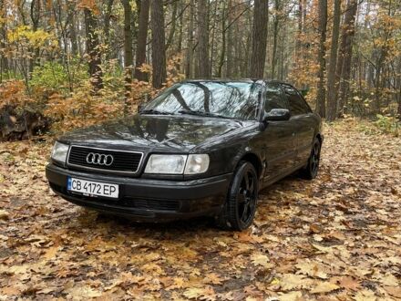 Черный Ауди 100, объемом двигателя 2.8 л и пробегом 496 тыс. км за 2500 $, фото 1 на Automoto.ua