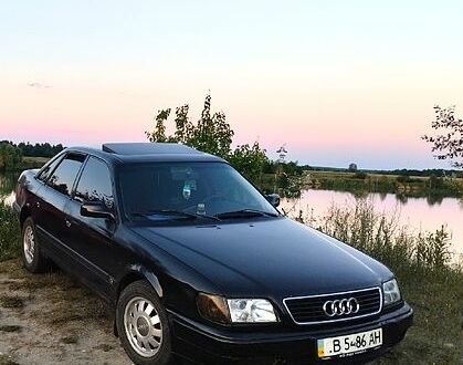 Ауді 100 1991 у Чернігові на Automoto.ua Чорний Ауді 100, об'ємом двигуна 2 л та пробігом 555 тис. км за 3000 $, фото 1 на Automoto.ua