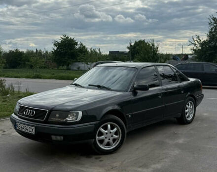 Черный Ауди 100, объемом двигателя 2.8 л и пробегом 300 тыс. км за 2500 $, фото 1 на Automoto.ua
