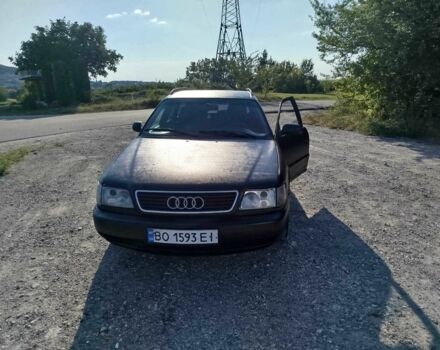 Черный Ауди 100, объемом двигателя 2.5 л и пробегом 300 тыс. км за 2500 $, фото 1 на Automoto.ua