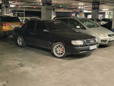 Черный Ауди 100, объемом двигателя 2.6 л и пробегом 300 тыс. км за 2900 $, фото 1 на Automoto.ua