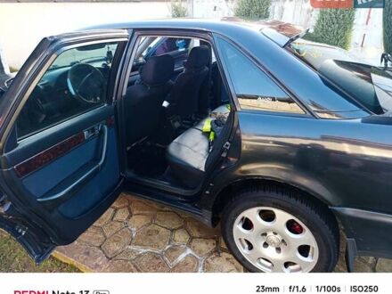 Чорний Ауді 100, об'ємом двигуна 1.98 л та пробігом 300 тис. км за 2500 $, фото 1 на Automoto.ua