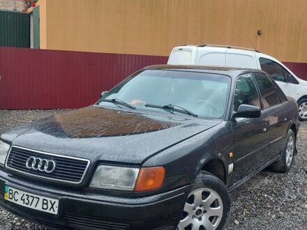 Черный Ауди 100, объемом двигателя 2.4 л и пробегом 400 тыс. км за 1650 $, фото 1 на Automoto.ua