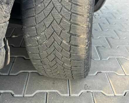 Фіолетовий Ауді 100, об'ємом двигуна 2.6 л та пробігом 300 тис. км за 1250 $, фото 4 на Automoto.ua