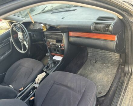 Фіолетовий Ауді 100, об'ємом двигуна 2.6 л та пробігом 300 тис. км за 1250 $, фото 5 на Automoto.ua