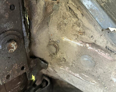 Коричневий Ауді 100, об'ємом двигуна 0 л та пробігом 300 тис. км за 550 $, фото 9 на Automoto.ua