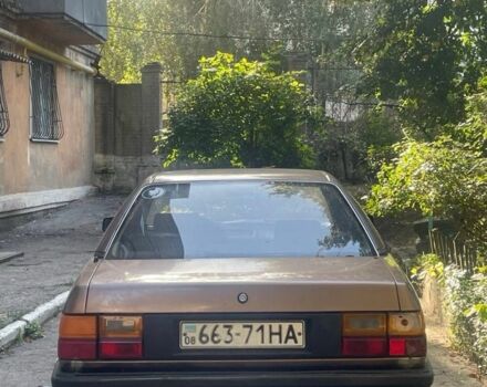 Коричневый Ауди 100, объемом двигателя 0 л и пробегом 77 тыс. км за 668 $, фото 2 на Automoto.ua