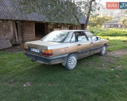 Коричневий Ауді 100, об'ємом двигуна 1.99 л та пробігом 180 тис. км за 1300 $, фото 3 на Automoto.ua