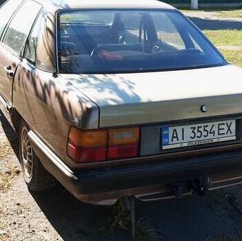 Коричневий Ауді 100, об'ємом двигуна 2 л та пробігом 300 тис. км за 1087 $, фото 4 на Automoto.ua