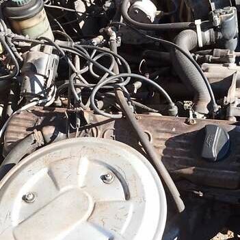 Коричневий Ауді 100, об'ємом двигуна 2 л та пробігом 300 тис. км за 1087 $, фото 7 на Automoto.ua