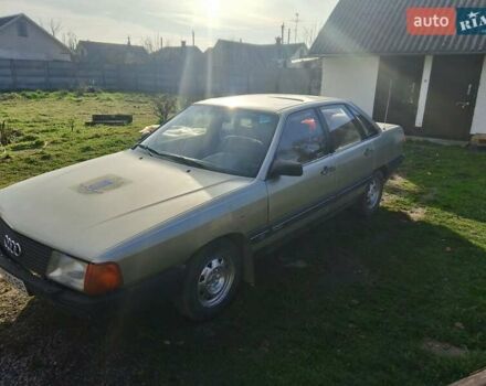 Коричневий Ауді 100, об'ємом двигуна 1.78 л та пробігом 222 тис. км за 900 $, фото 2 на Automoto.ua
