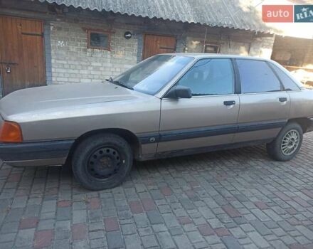 Коричневий Ауді 100, об'ємом двигуна 1.8 л та пробігом 345 тис. км за 1300 $, фото 3 на Automoto.ua