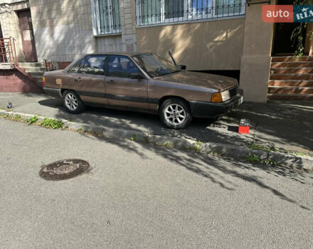 Ауди 100 1982 в Вышгороде на Automoto.ua Коричневый Ауди 100, объемом двигателя 0 л и пробегом 300 тыс. км за 550 $, фото 1 на Automoto.ua