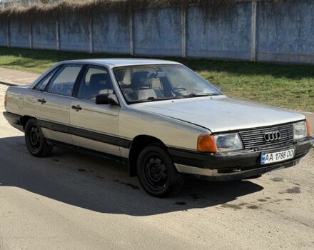 Коричневый Ауди 100, объемом двигателя 1.8 л и пробегом 222 тыс. км за 1100 $, фото 1 на Automoto.ua