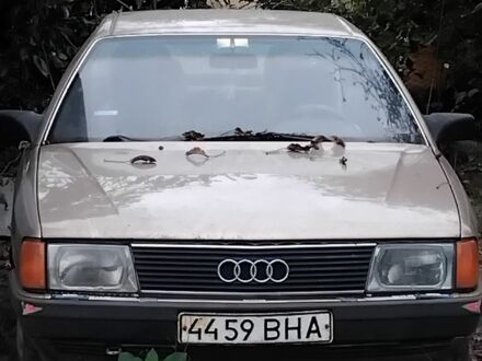 Ауди 100 1985 в Луцке на Automoto.ua Коричневый Ауди 100, объемом двигателя 1.8 л и пробегом 500 тыс. км за 500 $, фото 1 на Automoto.ua