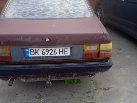 Коричневий Ауді 100, об'ємом двигуна 1.8 л та пробігом 2 тис. км за 900 $, фото 1 на Automoto.ua