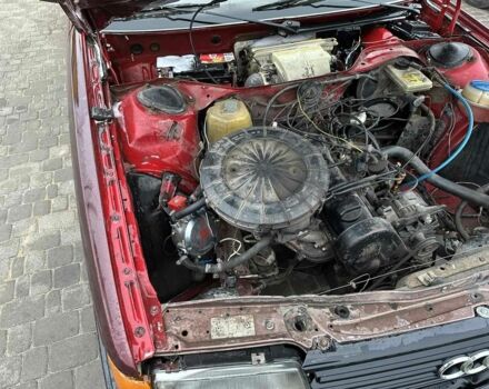 Червоний Ауді 100, об'ємом двигуна 1.8 л та пробігом 450 тис. км за 1100 $, фото 7 на Automoto.ua