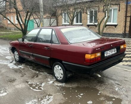 Красный Ауди 100, объемом двигателя 1.9 л и пробегом 200 тыс. км за 697 $, фото 2 на Automoto.ua