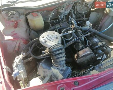 Ауди 100 1983 в Запорожье на Automoto.ua Красный Ауди 100, объемом двигателя 1.78 л и пробегом 327 тыс. км за 1700 $, фото 2 на Automoto.ua