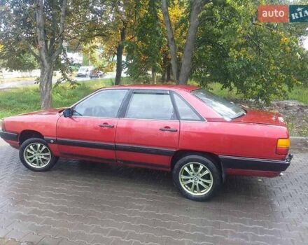 Красный Ауди 100, объемом двигателя 1.8 л и пробегом 500 тыс. км за 1500 $, фото 4 на Automoto.ua