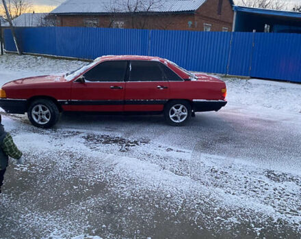 Червоний Ауді 100, об'ємом двигуна 1.76 л та пробігом 30 тис. км за 2300 $, фото 1 на Automoto.ua