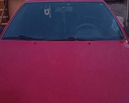 Красный Ауди 100, объемом двигателя 1.8 л и пробегом 350 тыс. км за 1500 $, фото 6 на Automoto.ua