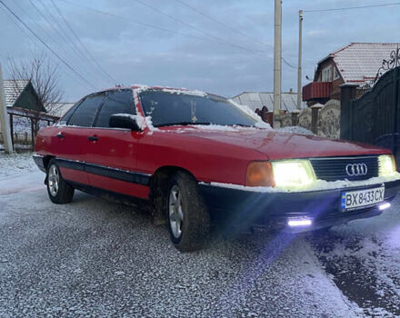 Червоний Ауді 100, об'ємом двигуна 1.76 л та пробігом 30 тис. км за 2300 $, фото 2 на Automoto.ua