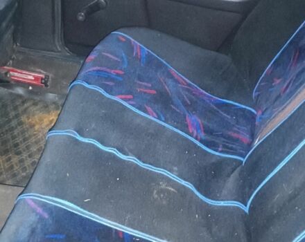 Красный Ауди 100, объемом двигателя 1.8 л и пробегом 350 тыс. км за 1500 $, фото 2 на Automoto.ua