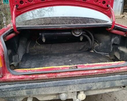 Красный Ауди 100, объемом двигателя 2.3 л и пробегом 100 тыс. км за 1500 $, фото 5 на Automoto.ua