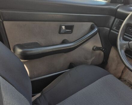 Червоний Ауді 100, об'ємом двигуна 1.8 л та пробігом 285 тис. км за 1699 $, фото 12 на Automoto.ua