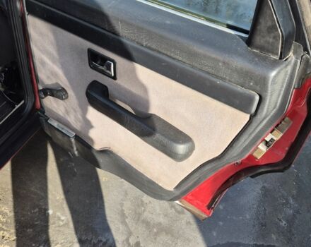 Червоний Ауді 100, об'ємом двигуна 1.8 л та пробігом 285 тис. км за 1699 $, фото 13 на Automoto.ua