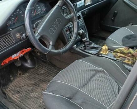 Красный Ауди 100, объемом двигателя 1.8 л и пробегом 260 тыс. км за 1550 $, фото 7 на Automoto.ua