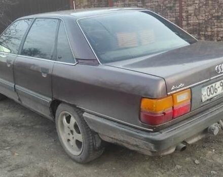 Красный Ауди 100, объемом двигателя 2 л и пробегом 280 тыс. км за 1500 $, фото 7 на Automoto.ua