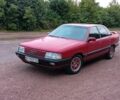 Красный Ауди 100, объемом двигателя 2 л и пробегом 330 тыс. км за 670 $, фото 1 на Automoto.ua