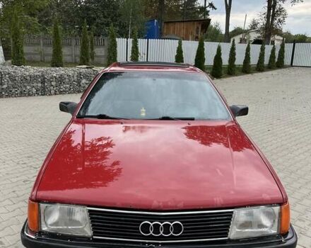Красный Ауди 100, объемом двигателя 1.8 л и пробегом 367 тыс. км за 1350 $, фото 4 на Automoto.ua