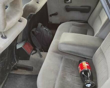 Красный Ауди 100, объемом двигателя 2 л и пробегом 280 тыс. км за 1500 $, фото 10 на Automoto.ua