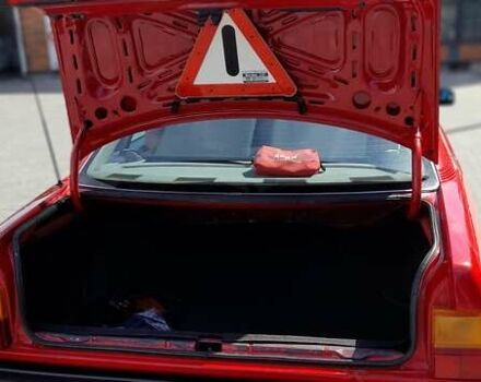 Красный Ауди 100, объемом двигателя 2 л и пробегом 250 тыс. км за 2299 $, фото 9 на Automoto.ua