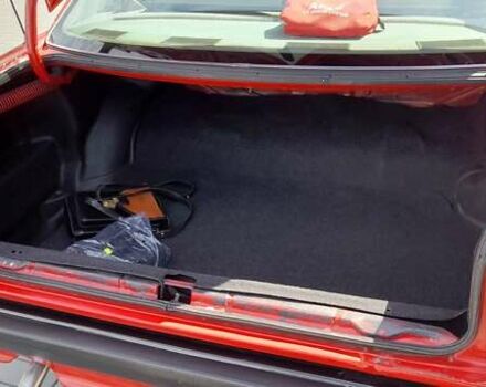 Красный Ауди 100, объемом двигателя 2 л и пробегом 250 тыс. км за 2299 $, фото 8 на Automoto.ua