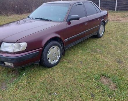Красный Ауди 100, объемом двигателя 2.31 л и пробегом 350 тыс. км за 2800 $, фото 1 на Automoto.ua