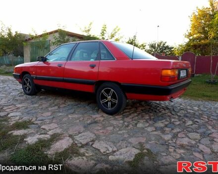 Красный Ауди 100, объемом двигателя 2 л и пробегом 230 тыс. км за 2550 $, фото 2 на Automoto.ua